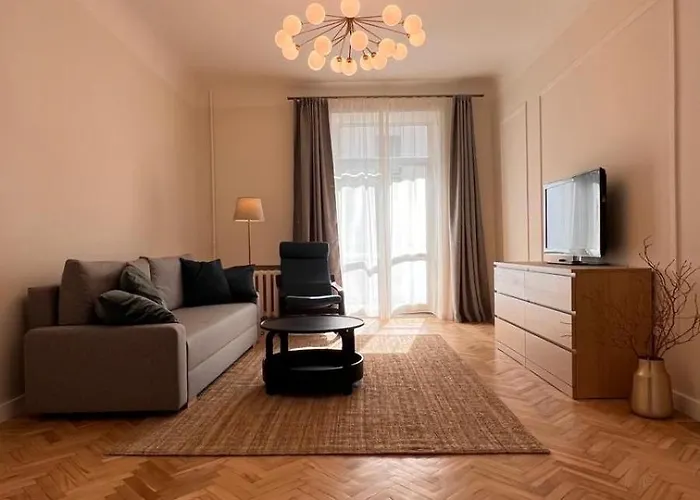 Heart Of Old Apartment *